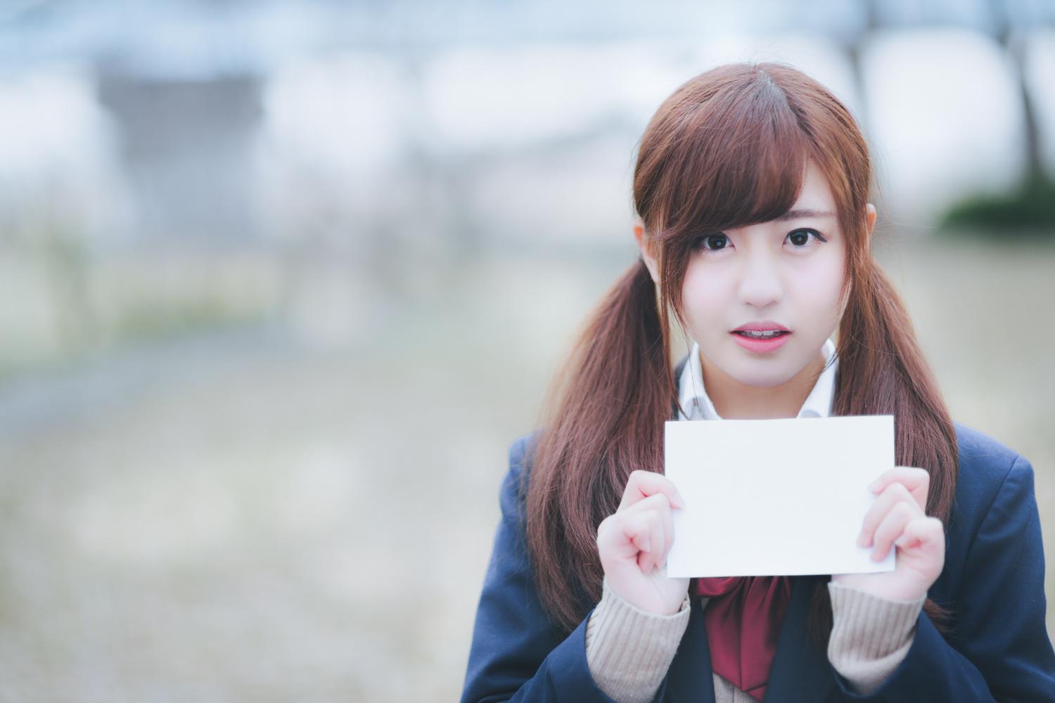 クラスの女子達に見守られながら好きな先輩に告白しようとした私。→「皆が見てるから何か面白い事をしなきゃ！」